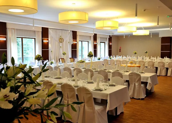 米尔 - 扬spa酒店 Lądek-Zdrój