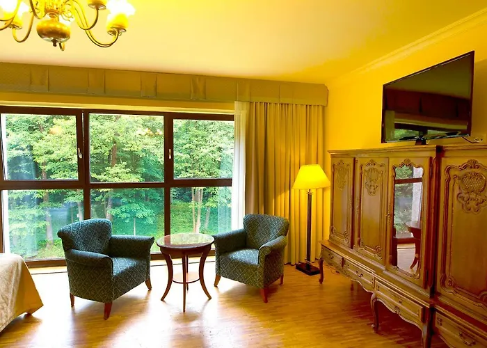 米尔 - 扬spa酒店 Lądek-Zdrój